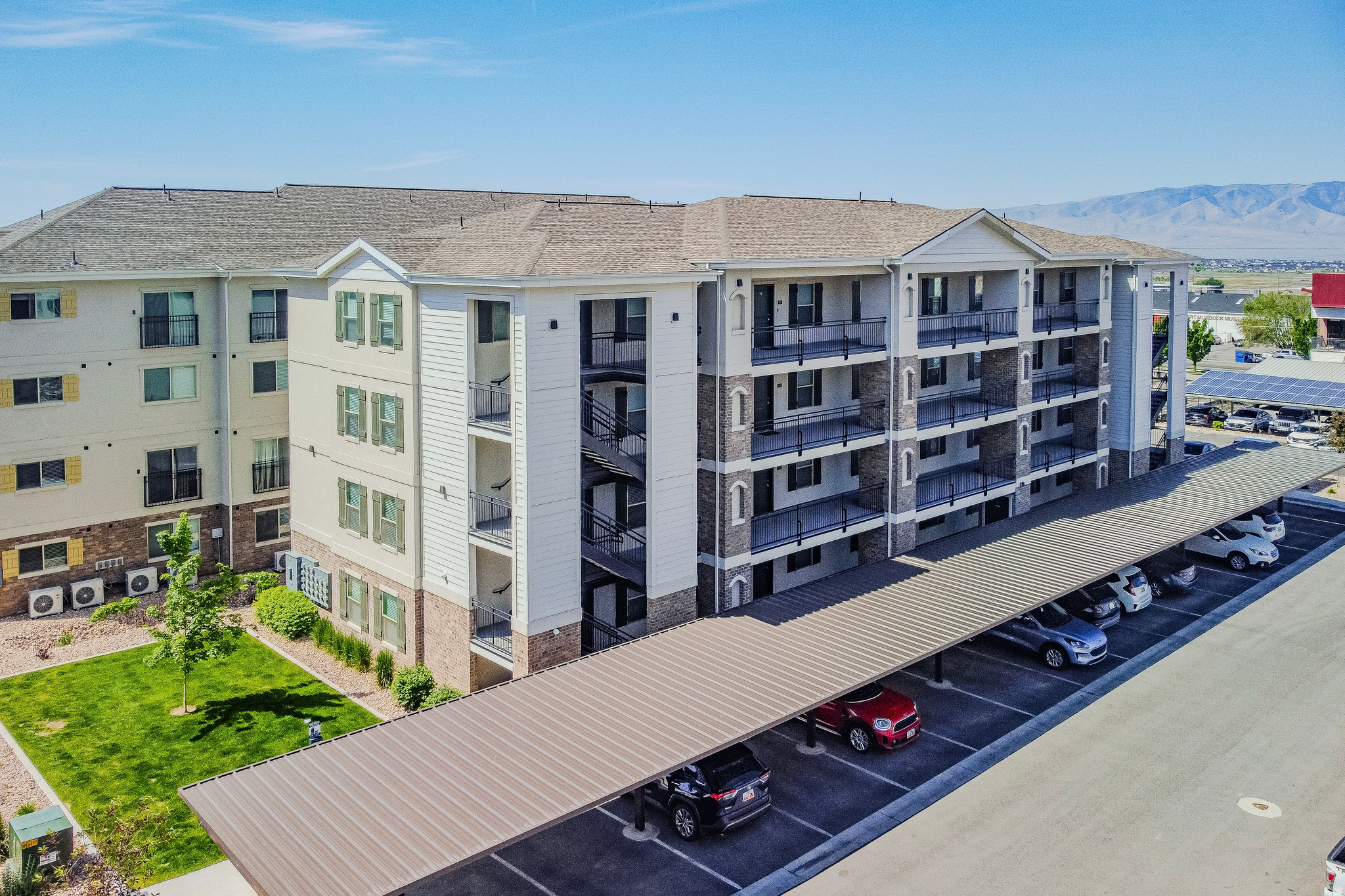VILLA DESTE II CONDOMINIUMS - Residential