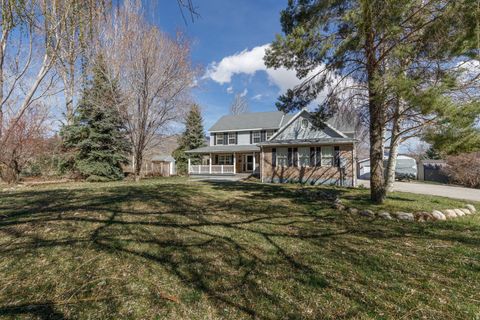 Photo of 4026 N 3775 E, Eden, UT 84310 (MLS # 2148451)
