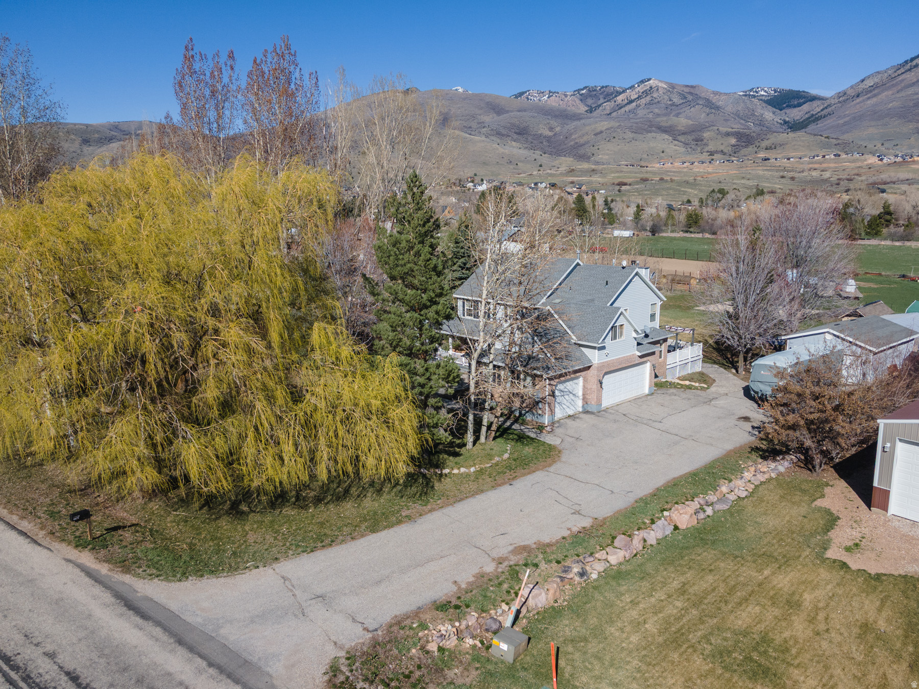 COTTONWOOD HILLS - Residential