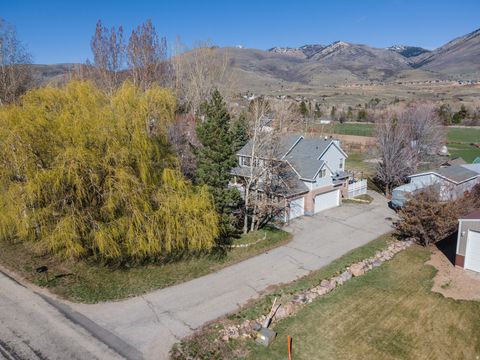 Tiny photo for 4026 N 3775 E, Eden, UT 84310 (MLS # 2148451)