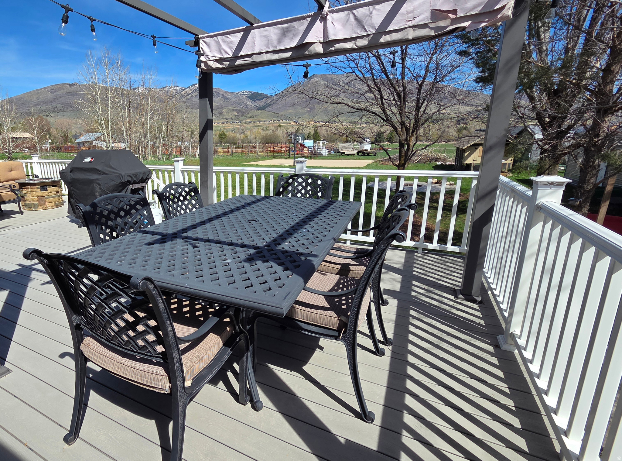 COTTONWOOD HILLS - Residential