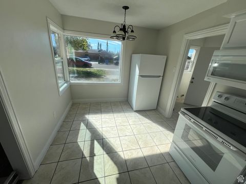 Tiny photo for 492 S 400 W, Orem, UT 84058 (MLS # 2118026)