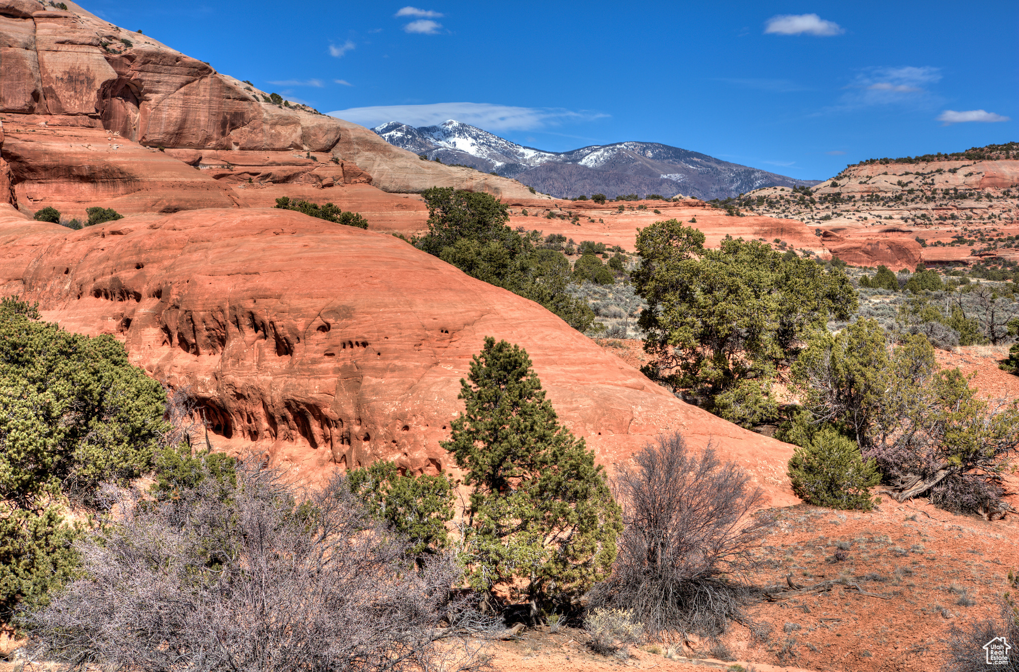 WILSON ARCH RESORT - Land
