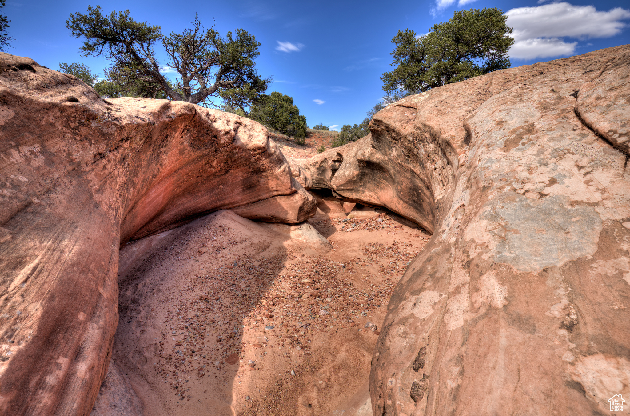 WILSON ARCH RESORT - Land