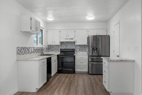Tiny photo for 1604 S 450 W, Provo, UT 84601 (MLS # 2155432)