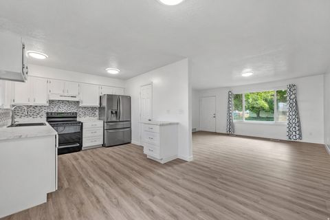 Tiny photo for 1604 S 450 W, Provo, UT 84601 (MLS # 2155432)