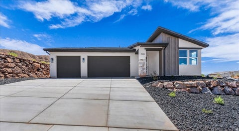 Photo of 1588 E CENTAURUS WAY #108, Washington, UT 84780 (MLS # 2179532)