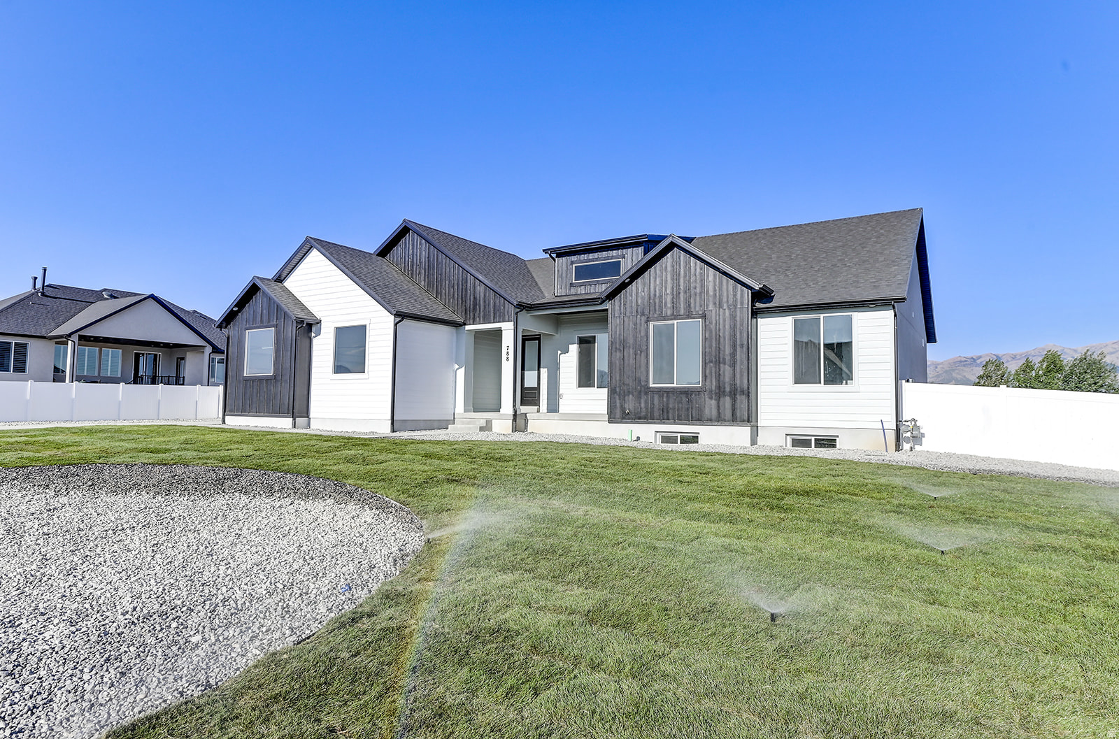 HERITAGE FARMS - Residential