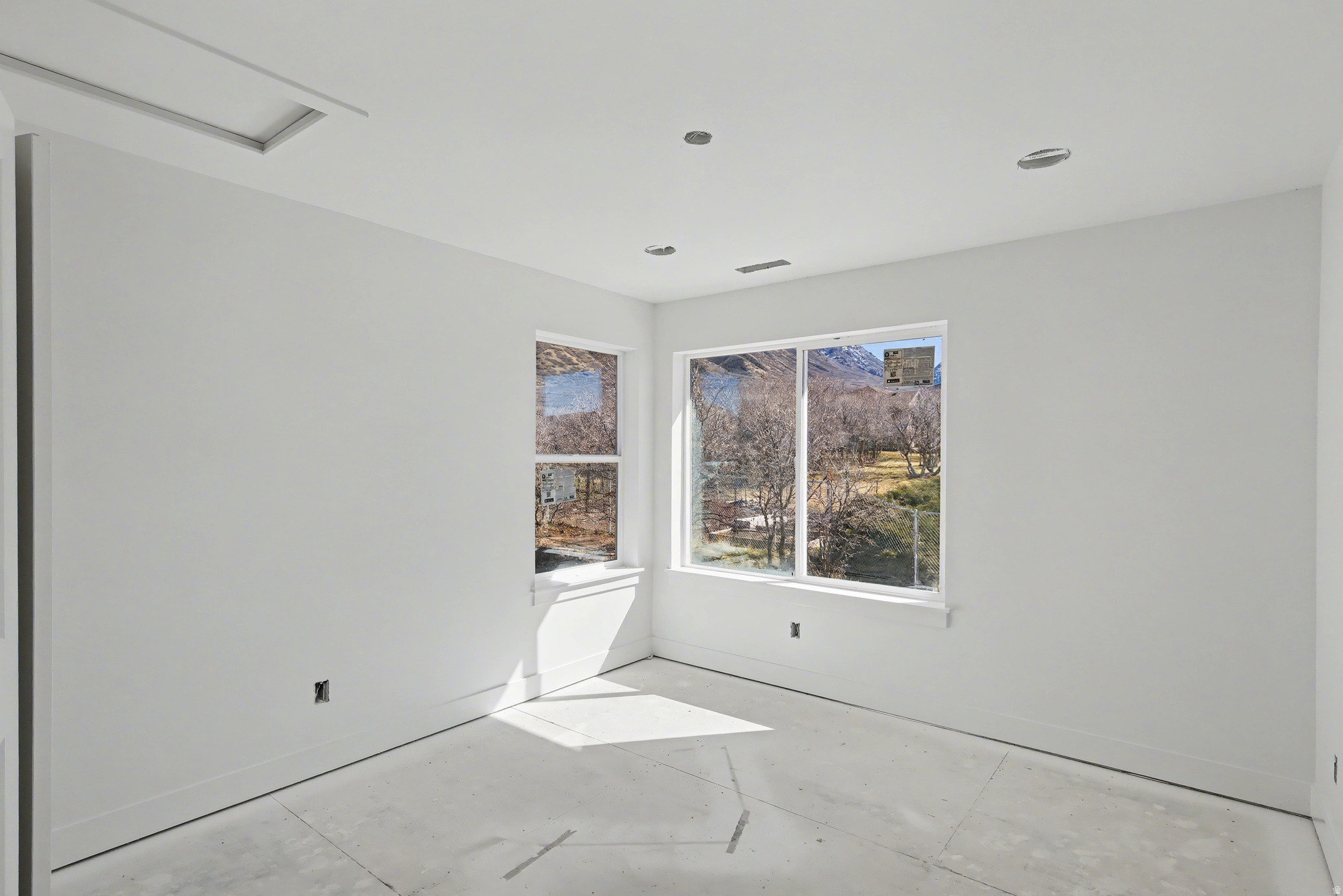 VINCENT - Residential