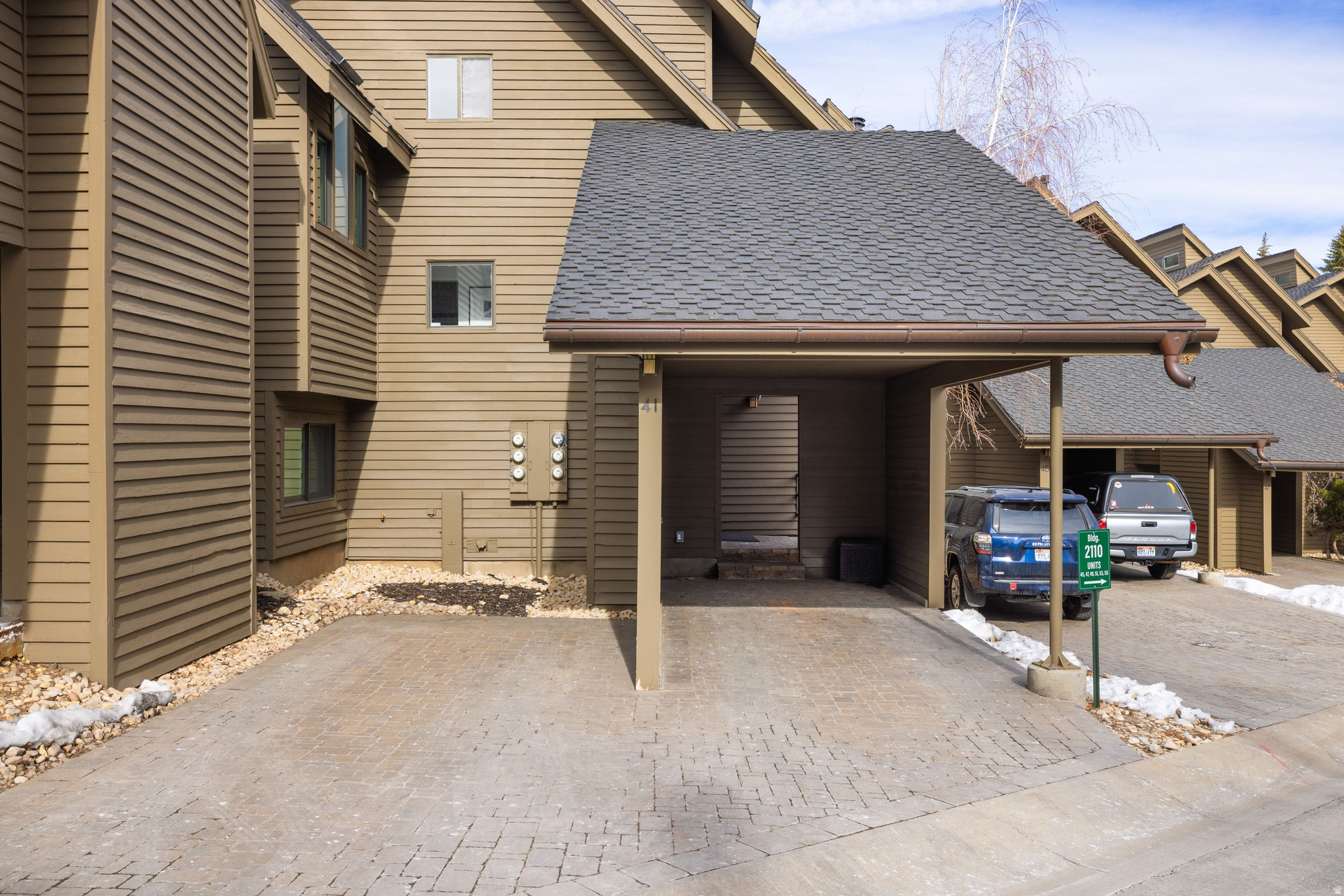 RED PINE - Residential