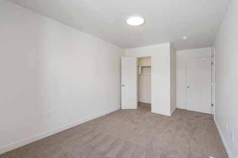 Tiny photo for 423 W 1025 S, Ogden, UT 84404 (MLS # 2138836)
