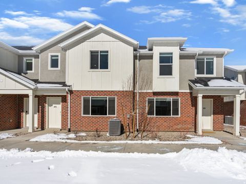 Photo of 423 W 1025 S, Ogden, UT 84404 (MLS # 2138836)
