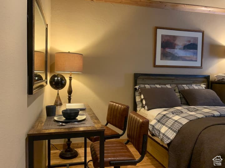 PROSPECTOR SQUARE CONDO - Residential