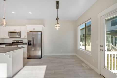 Tiny photo for 1540 N 3790 W, Lehi, UT 84043 (MLS # 2132872)