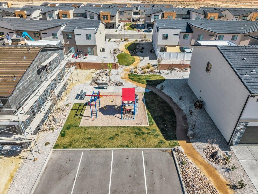 SOUTH DESERT TH 3 - Residential