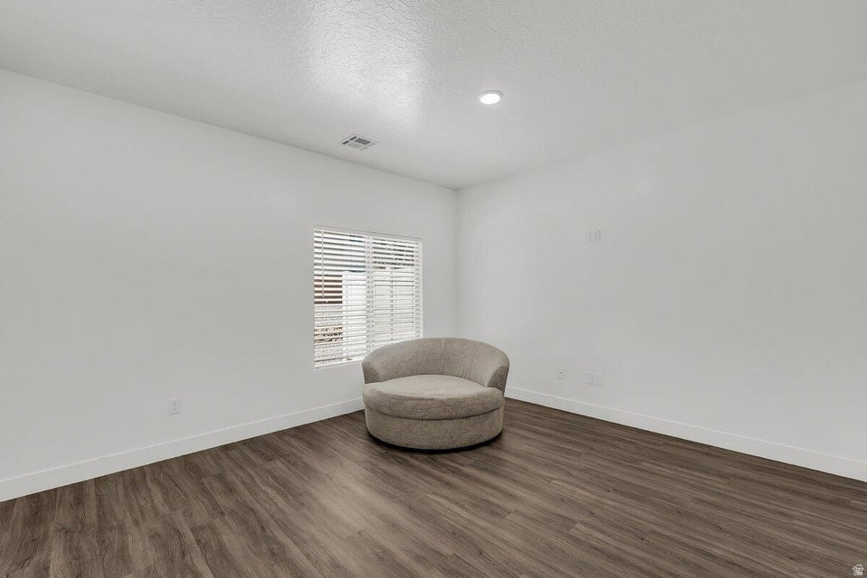 SOUTH DESERT TH 3 - Residential