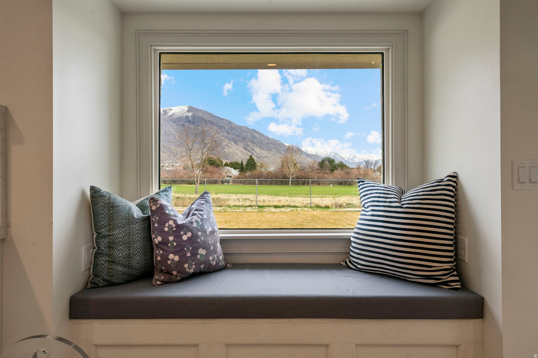 ALPINE COUNTRY - Residential