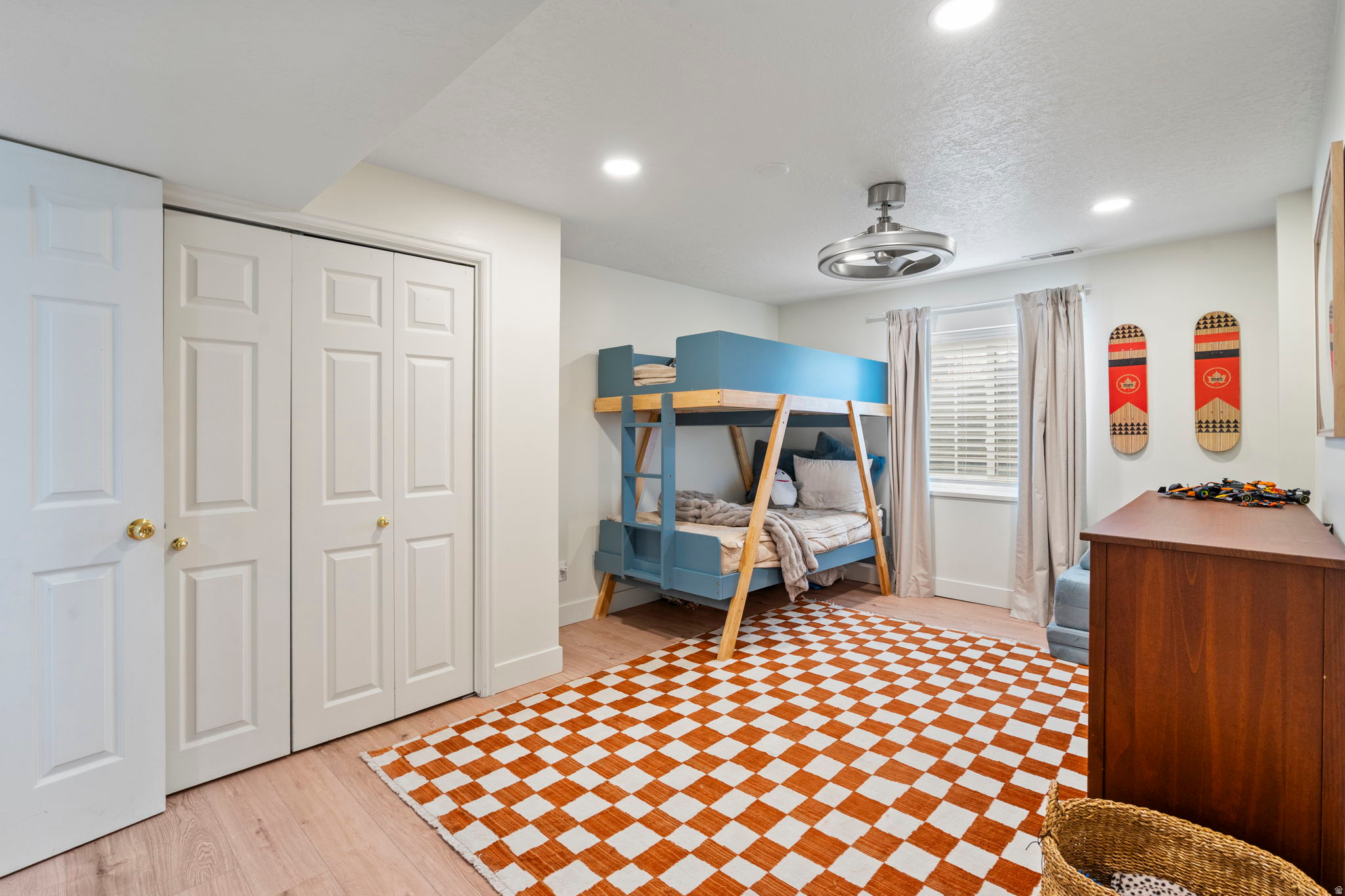 ALPINE COUNTRY - Residential