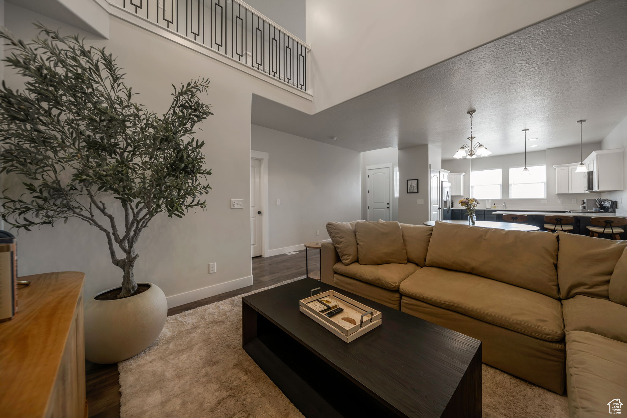 WILLOW POINT - Residential