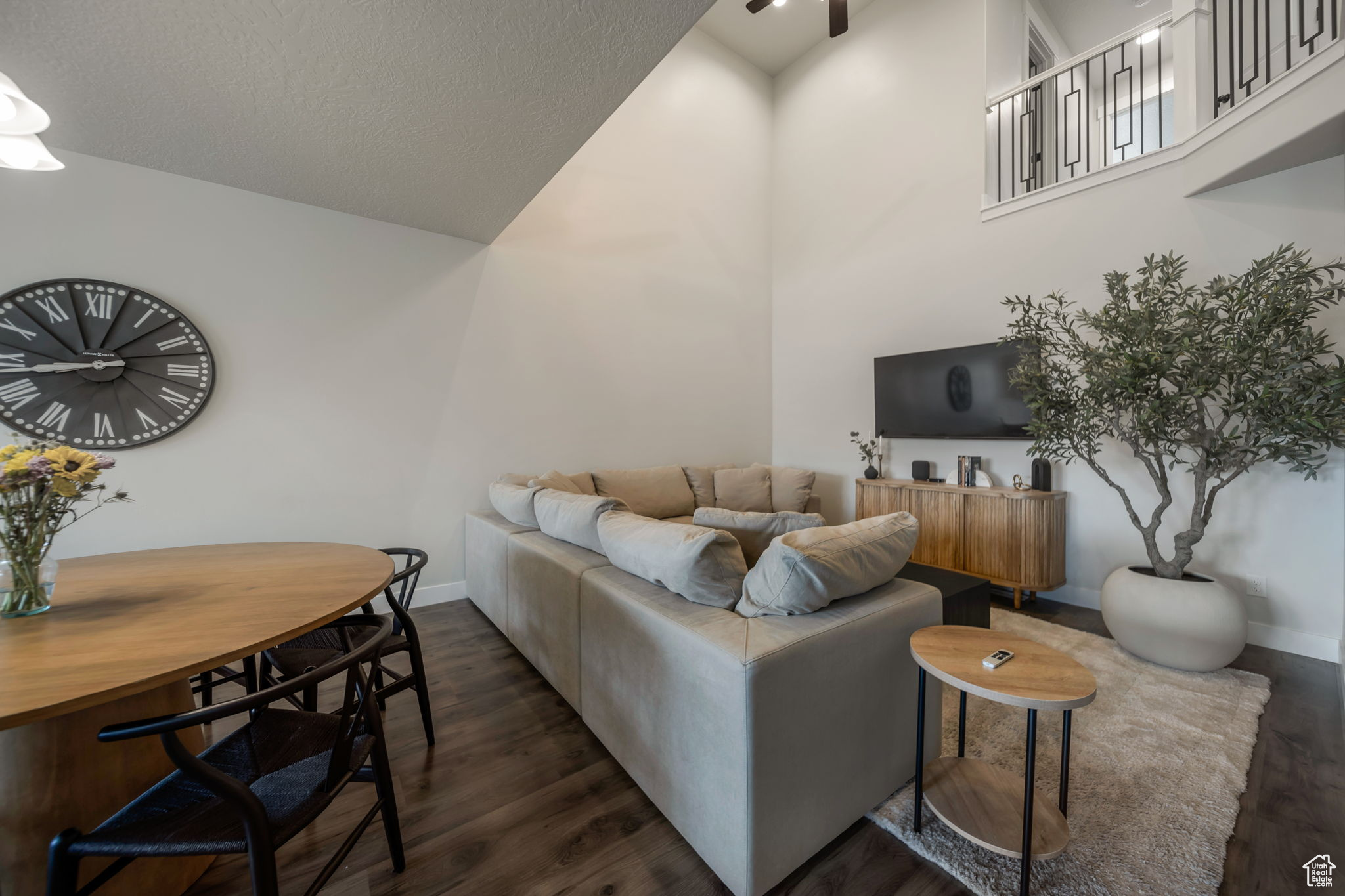 WILLOW POINT - Residential