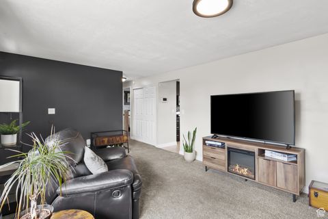 Tiny photo for 5326 S 2675 W, Roy, UT 84067 (MLS # 2118516)