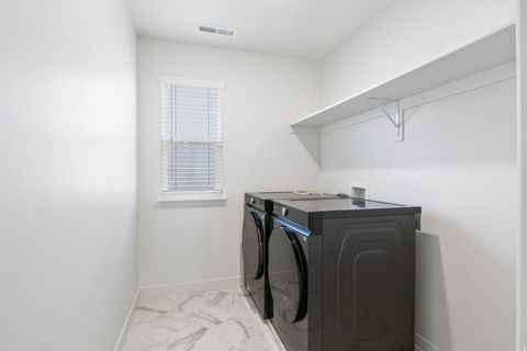Tiny photo for 6293 W JACKSON CREST WAY Way, Herriman, UT 84096 (MLS # 2145995)