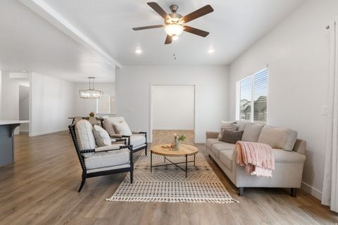Tiny photo for 6293 W JACKSON CREST WAY Way, Herriman, UT 84096 (MLS # 2145995)