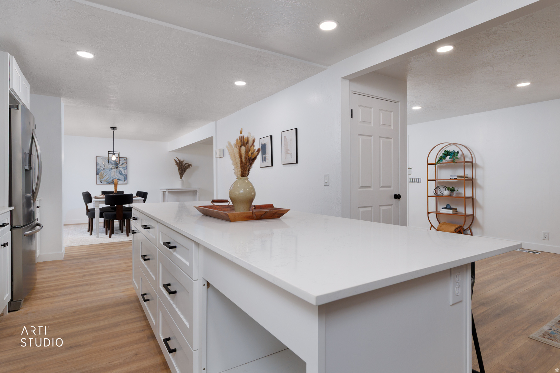 OLD HORSE FARM - Residential