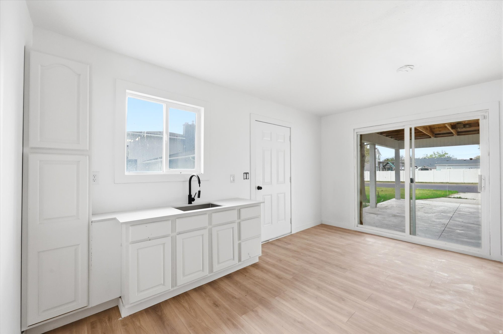 OLD HORSE FARM - Residential