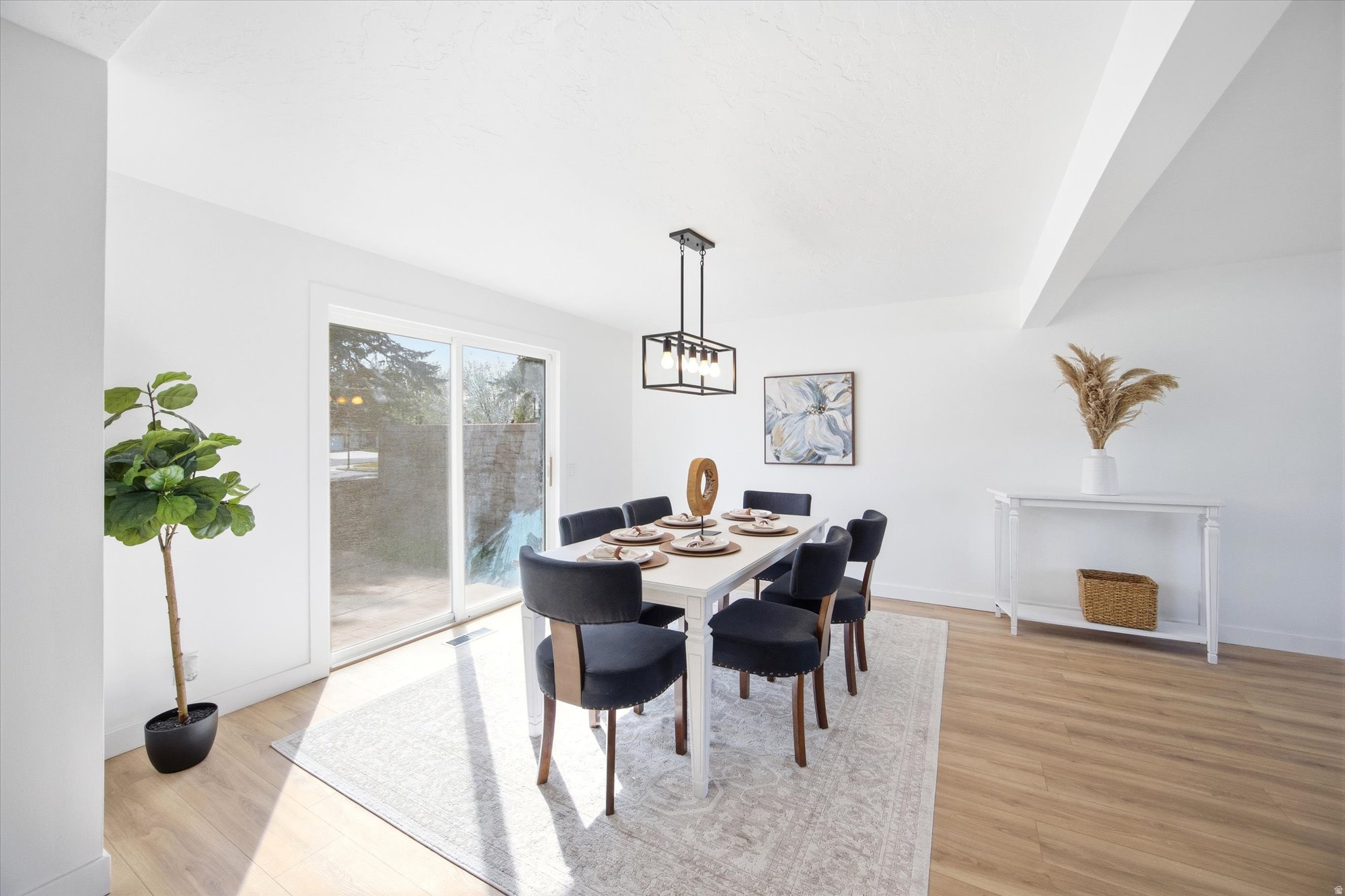 OLD HORSE FARM - Residential