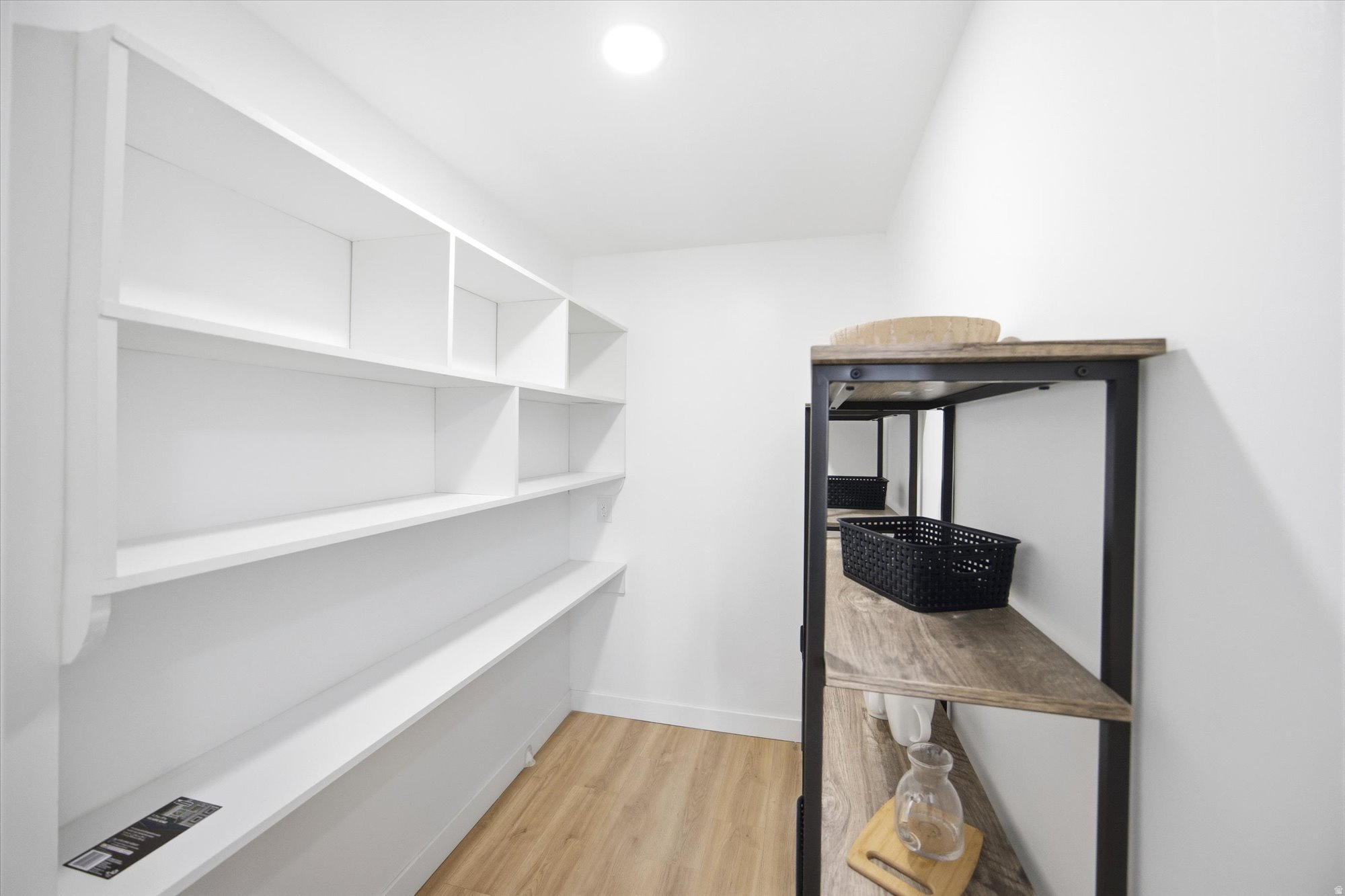 OLD HORSE FARM - Residential