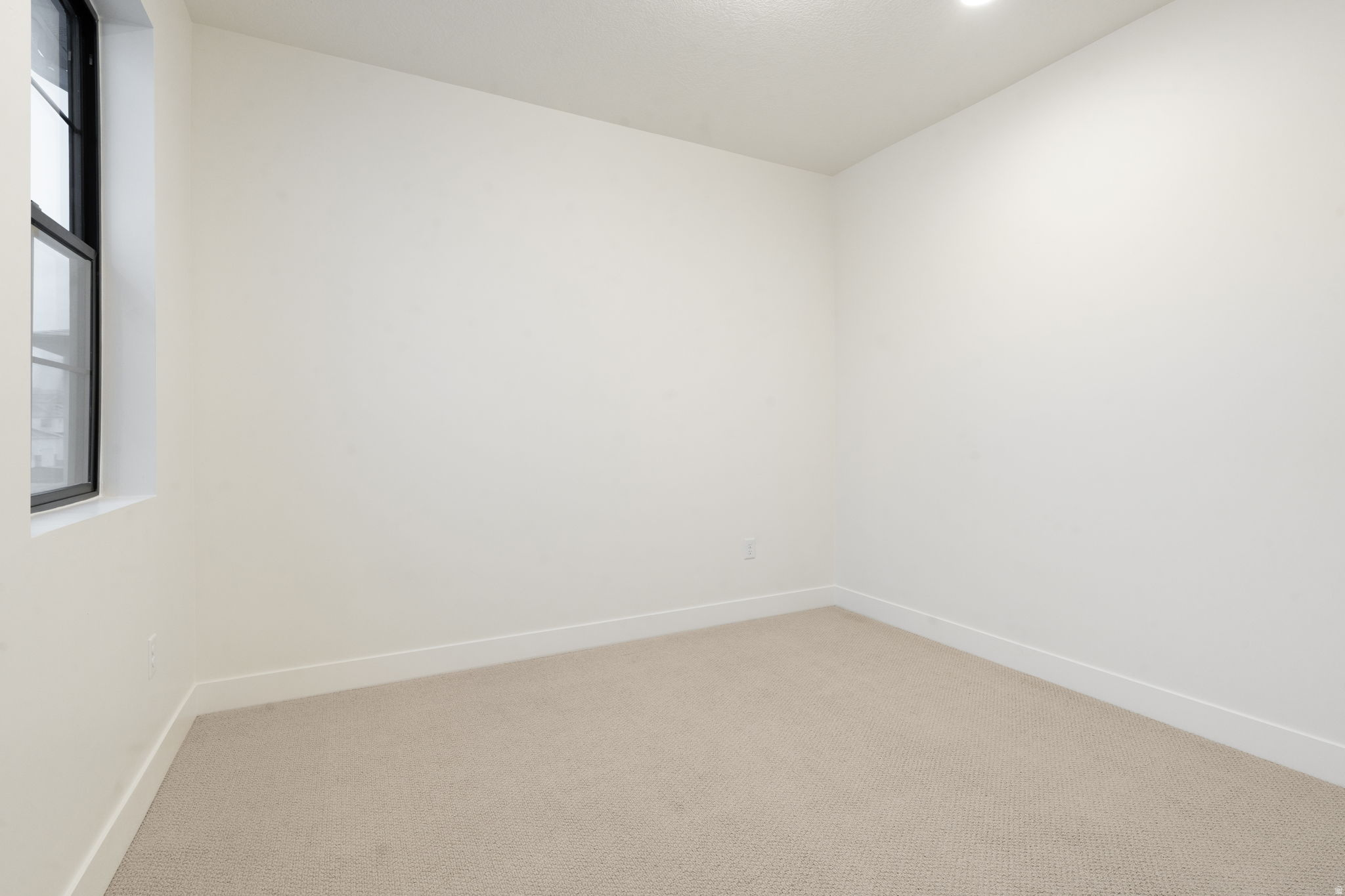 WESTLAKE VISTAS - Residential