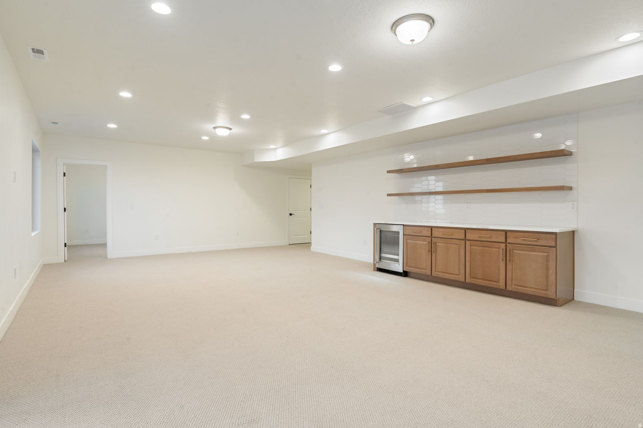 WESTLAKE VISTAS - Residential