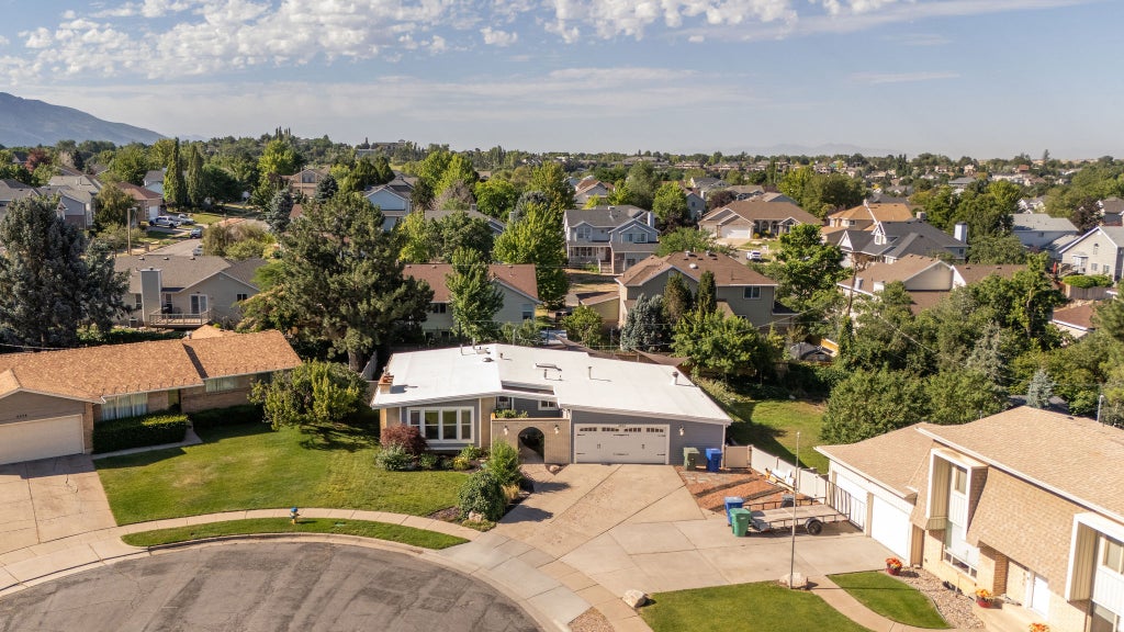 Photo of 4833 S VAN BUREN AVE, Ogden, UT 84403 (MLS # 2171614)