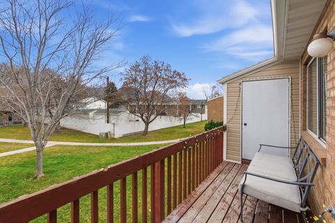 Tiny photo for 894 N 160 W, Orem, UT 84057 (MLS # 2127881)