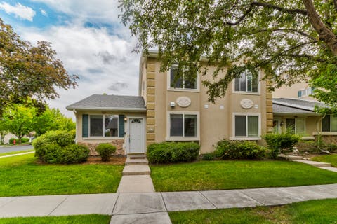 Townhouse For Sale - 4752 W Italian Ct<br/> West Jordan, UT 84084