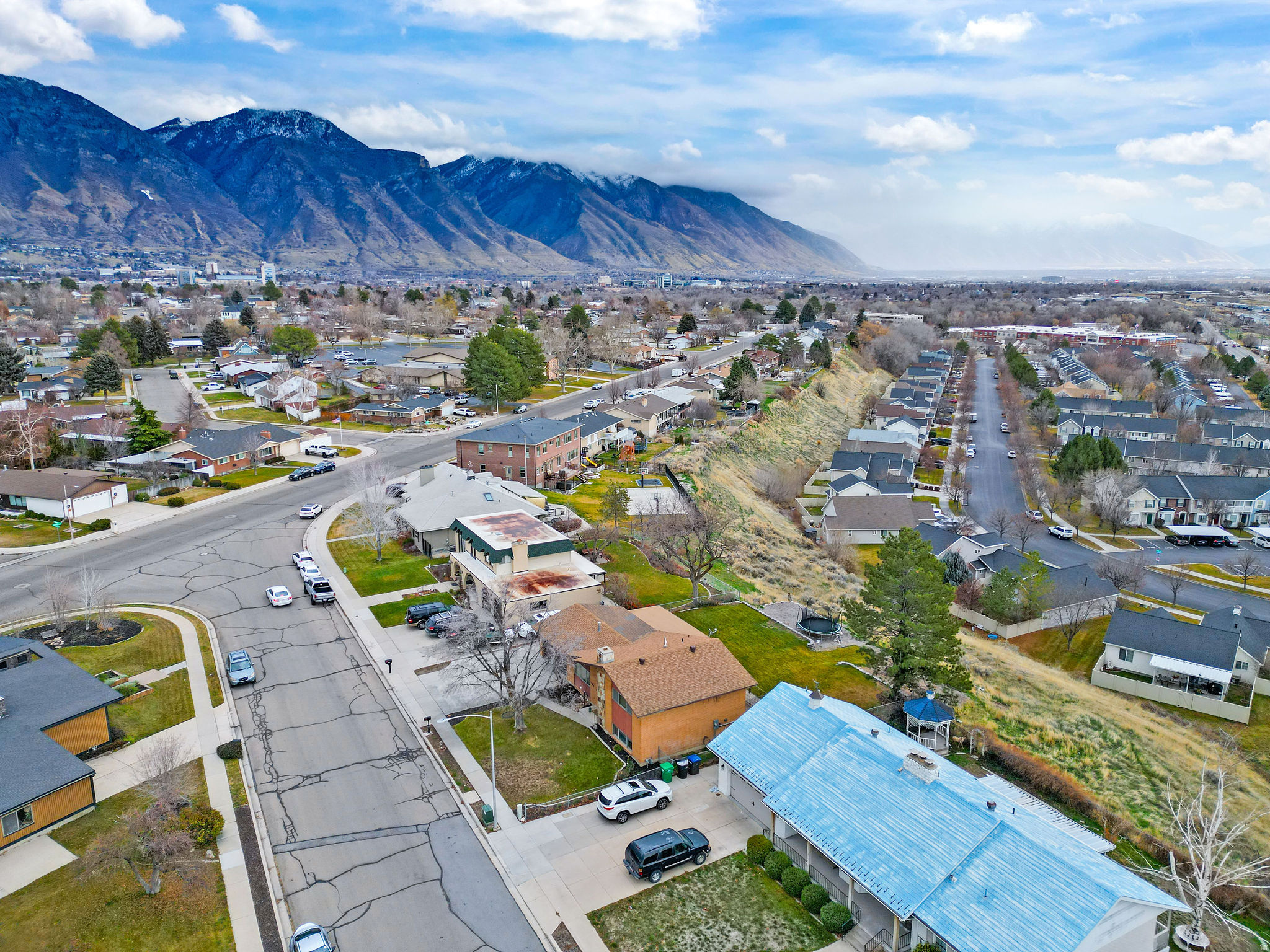 GRANDVIEW PARK - Residential