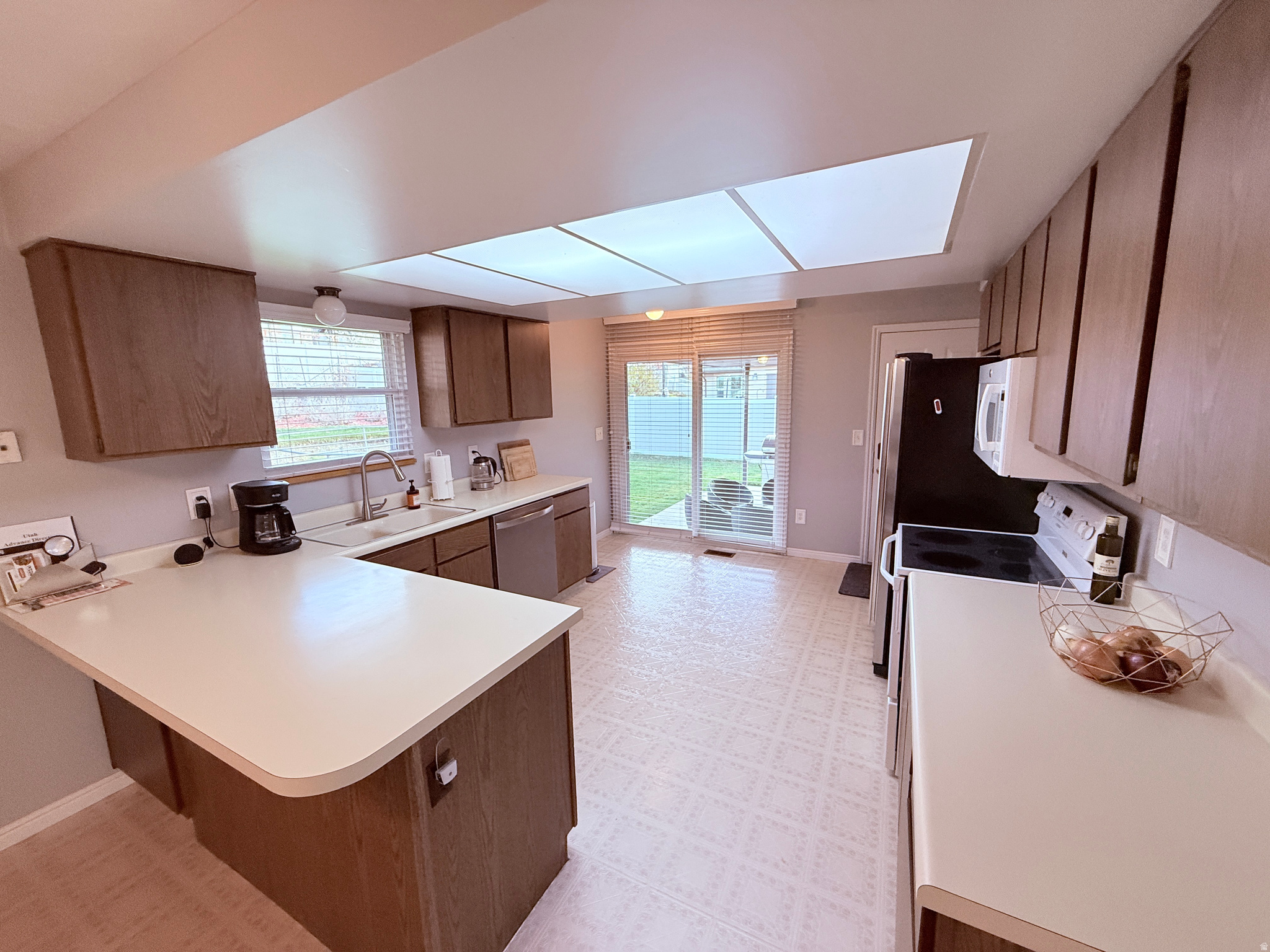 LITTLE WILLOW ESTATES - Residential