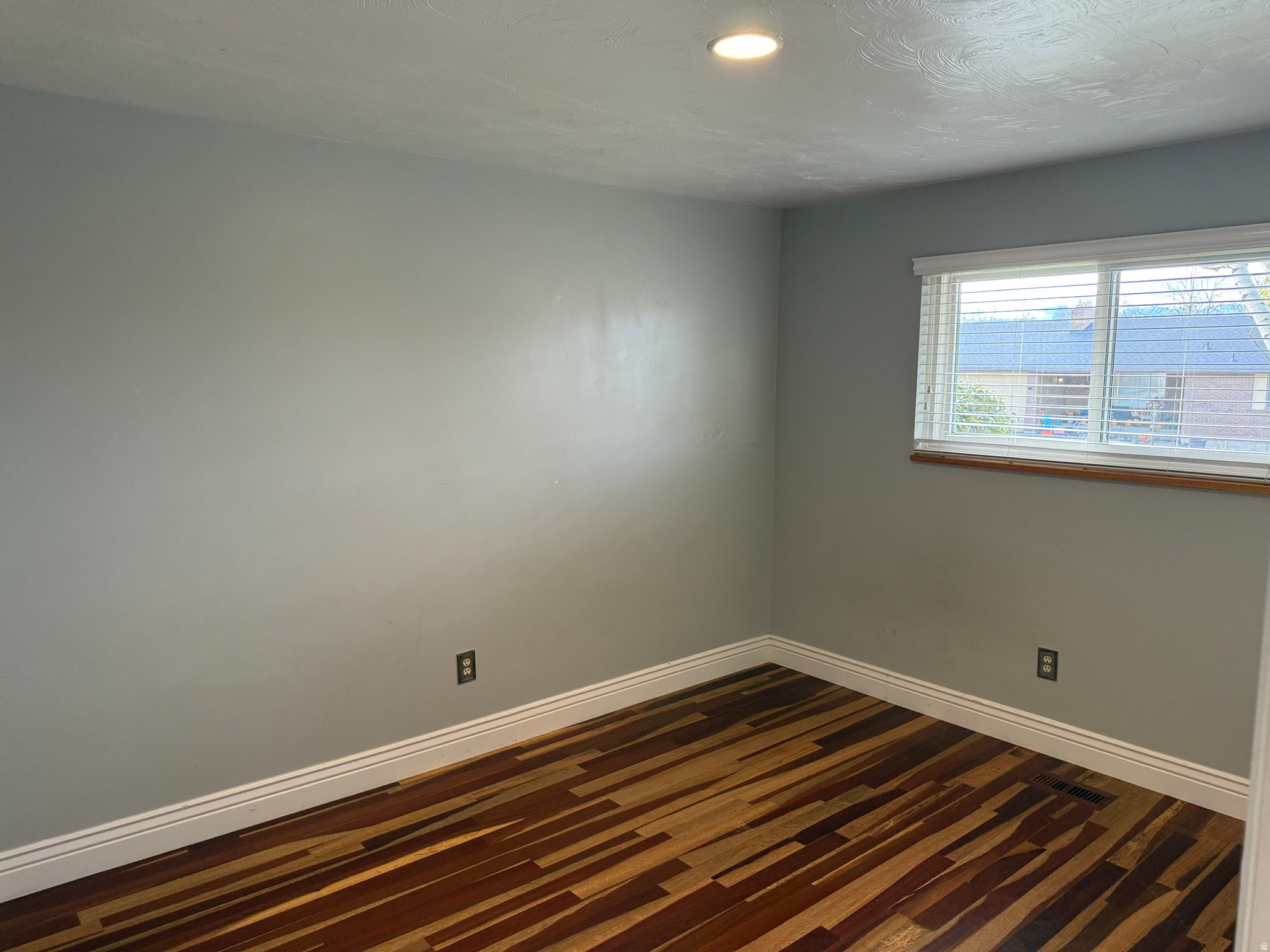 LITTLE WILLOW ESTATES - Residential