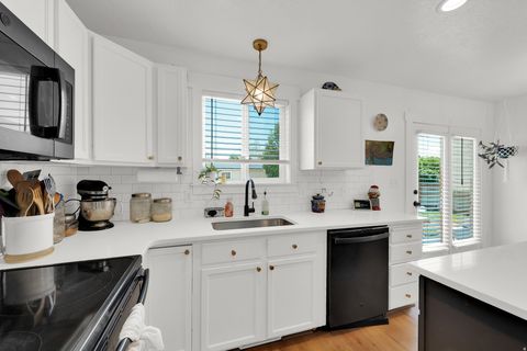 Tiny photo for 81 S 1675 W, Lehi, UT 84043 (MLS # 2173190)