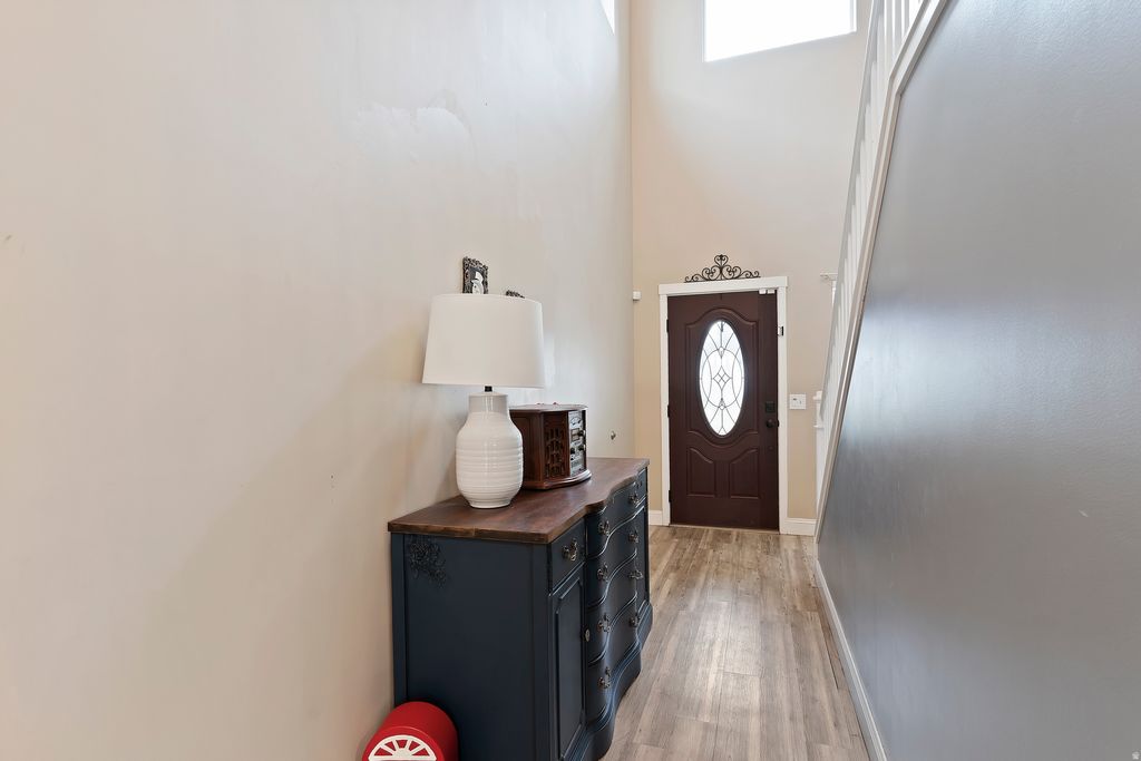 Photo of 211 N BOSTON DR W, North Salt Lake, UT 84054 (MLS # 2134265)