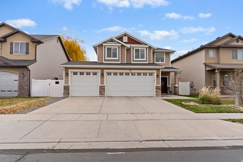 Photo of 211 N BOSTON DR W, North Salt Lake, UT 84054 (MLS # 2134265)
