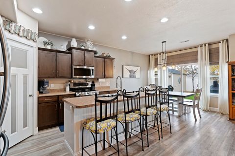 Tiny photo for 211 N BOSTON DR W, North Salt Lake, UT 84054 (MLS # 2134265)