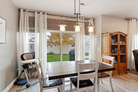 Tiny photo for 211 N BOSTON DR W, North Salt Lake, UT 84054 (MLS # 2134265)