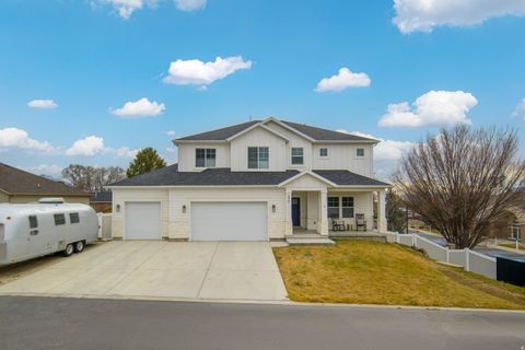 Tiny photo for 577 N 400 E, Pleasant Grove, UT 84062 (MLS # 2139921)