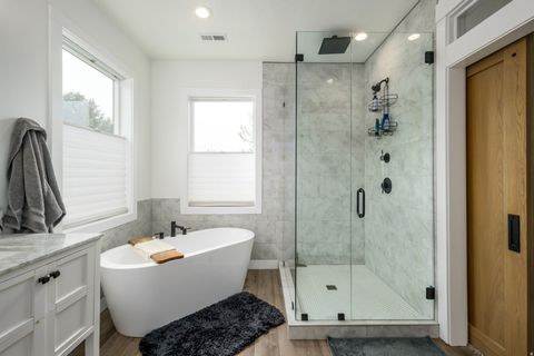 Tiny photo for 577 N 400 E, Pleasant Grove, UT 84062 (MLS # 2139921)