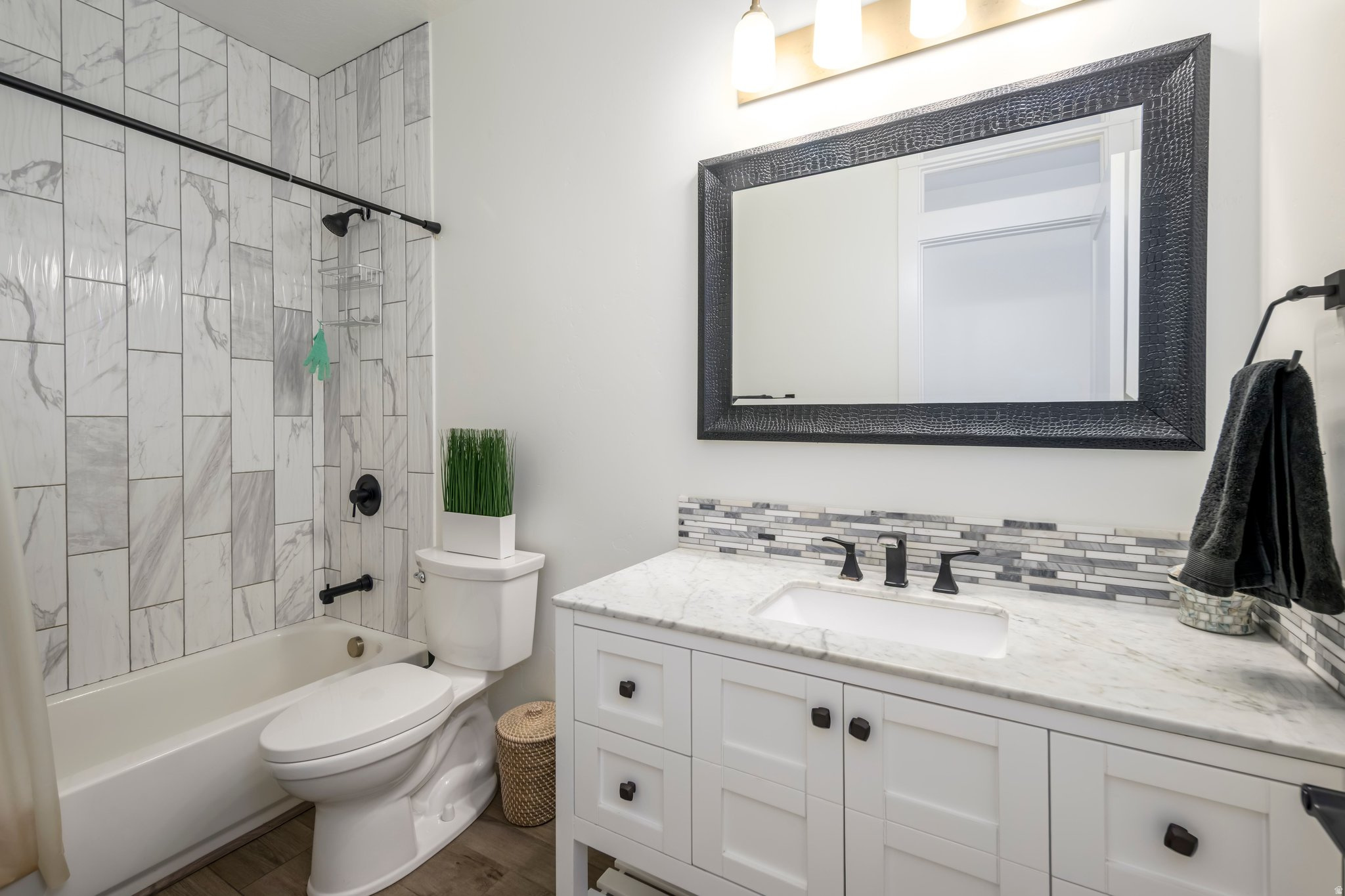 CALDER COTTAGES - Residential