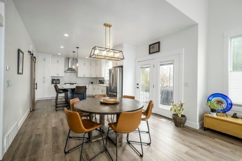 Tiny photo for 577 N 400 E, Pleasant Grove, UT 84062 (MLS # 2139921)