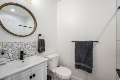 Tiny photo for 577 N 400 E, Pleasant Grove, UT 84062 (MLS # 2139921)