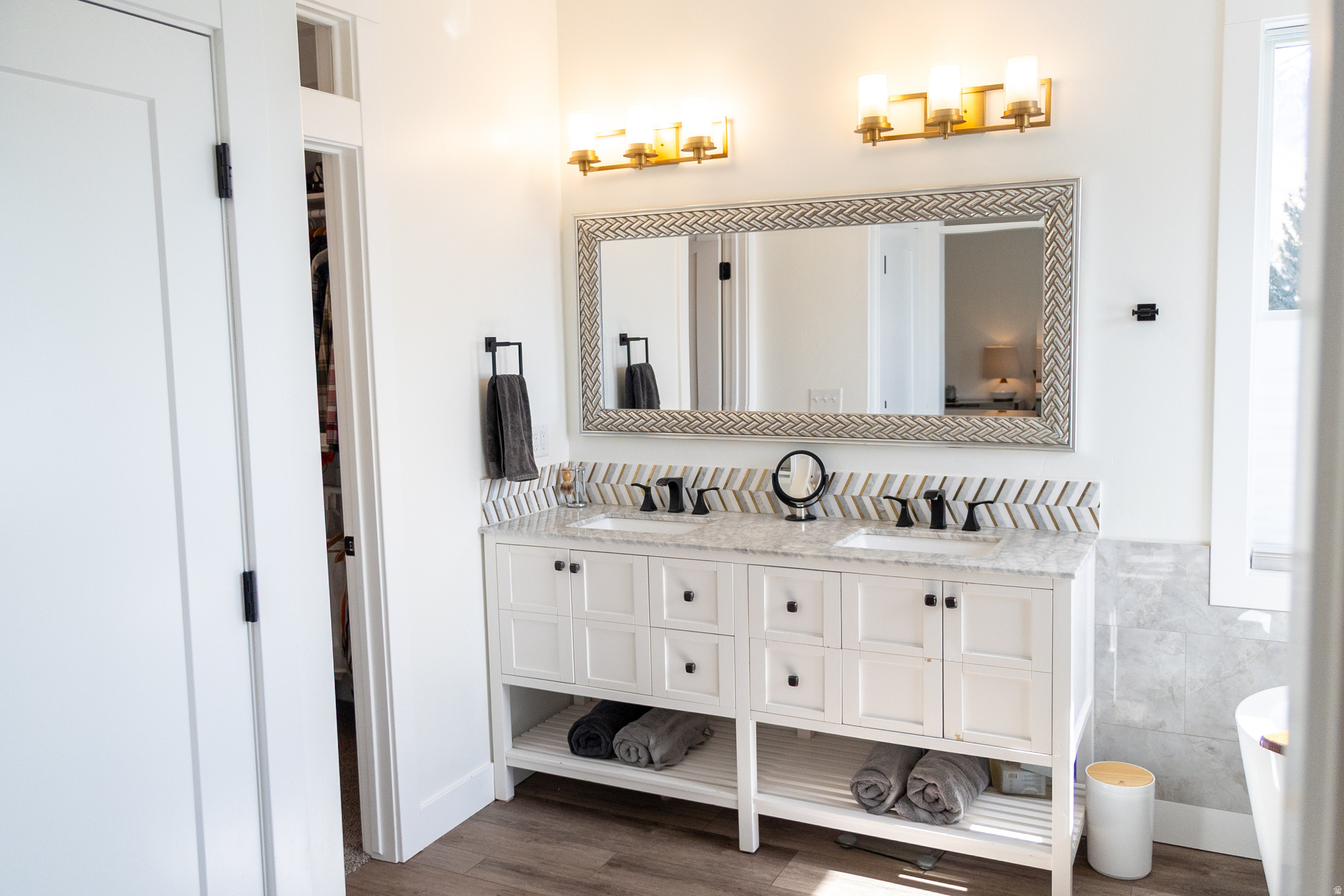 CALDER COTTAGES - Residential